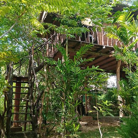Sigiriya Rock Gate Tree House Hotel Exterior foto