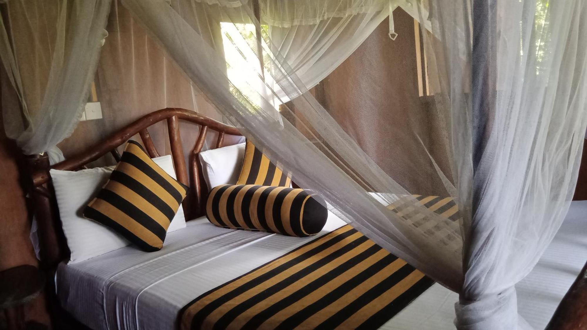 Sigiriya Rock Gate Tree House Hotel Exterior foto