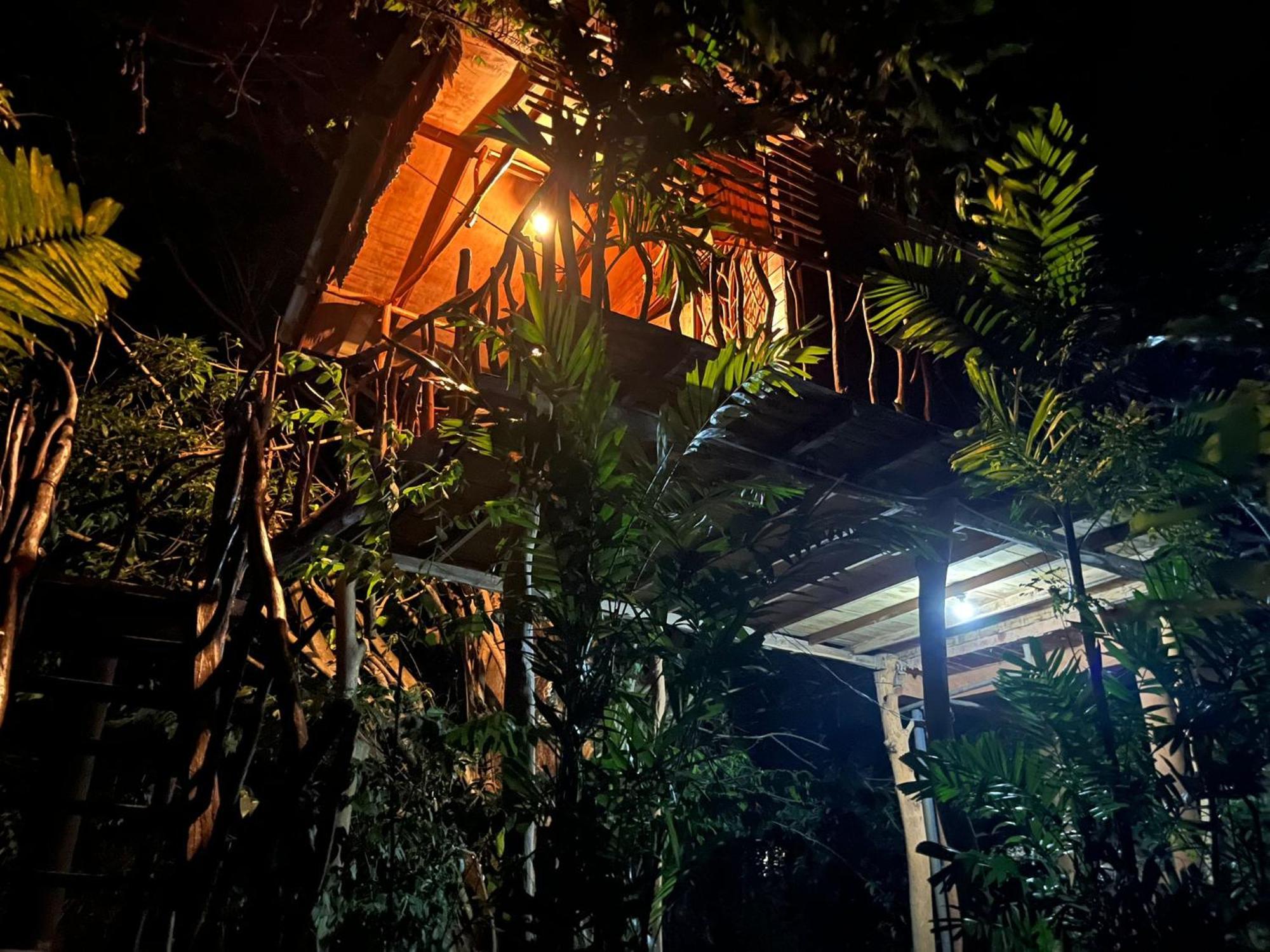 Sigiriya Rock Gate Tree House Hotel Exterior foto